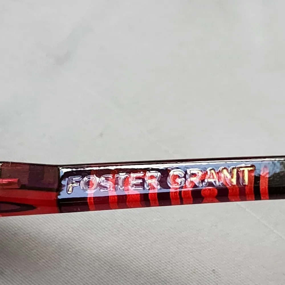 Foster Grant‎ Allegra Black Red Geometric Reading Glasses Readers 50-19-139 Case